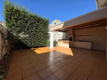 30 - Quintal/corredores