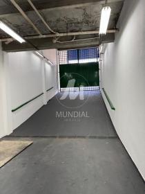 2 - Garagem/estacionamento