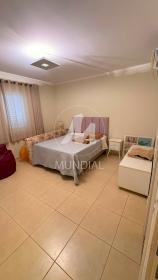 14 - Dormitorio