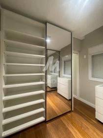 24 - Closet