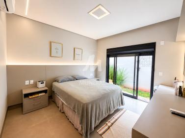 10 - Suite