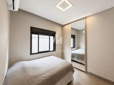 13 - Suite