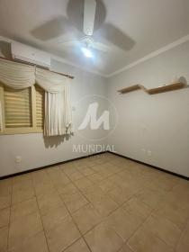 12 - Dormitorio