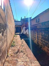 12 - Quintal/corredores