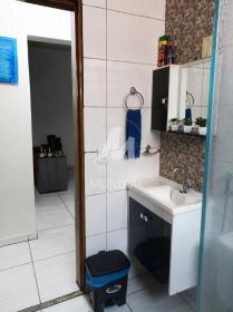 8 - Banheiro/lavabo