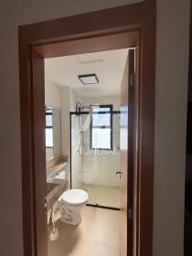 15 - Suite