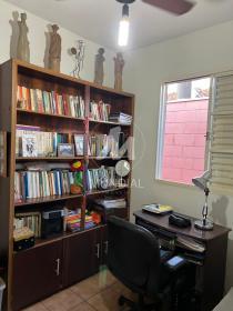 11 - Dormitorio