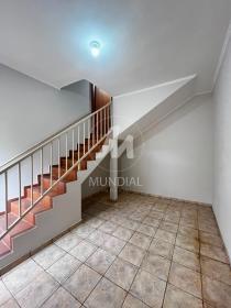 2 - Garagem/estacionamento