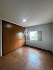12 - Dormitorio