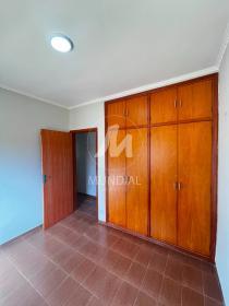 9 - Dormitorio