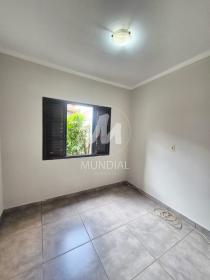 13 - Dormitorio