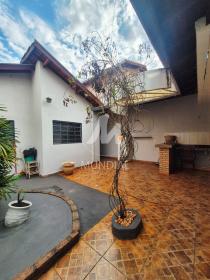 18 - Quintal/corredores