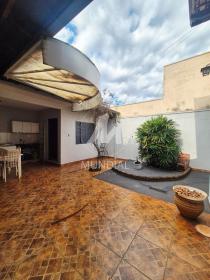 19 - Quintal/corredores