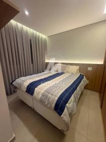 8 - Suite