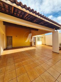 2 - Garagem/estacionamento