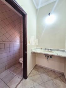 15 - Banheiro/lavabo
