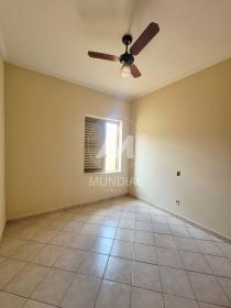 17 - Dormitorio