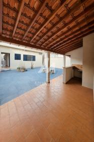 14 - Quintal/corredores