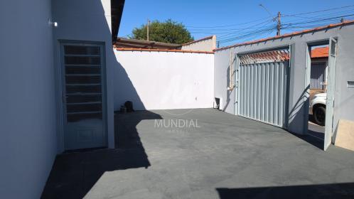 1 - Garagem/estacionamento