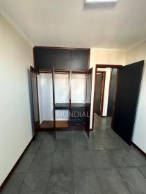 11 - Dormitorio