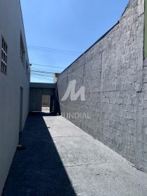 6 - Garagem/estacionamento