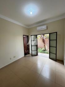 13 - Suite