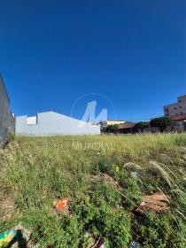 2 - Terreno/Lote