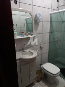 13 - Banheiro/lavabo