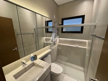27 - Suite