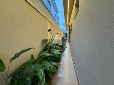 30 - Quintal/corredores