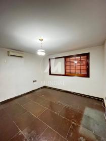 37 - Suite
