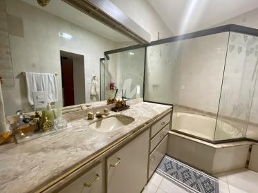 25 - Banheiro/lavabo