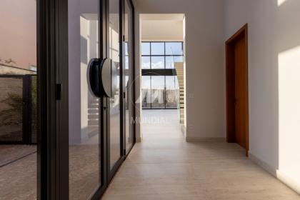 27 - Hall de Entrada