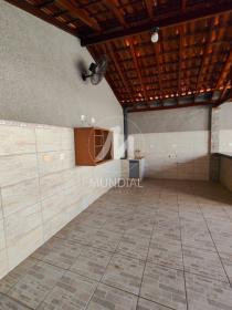 11 - Quintal/corredores