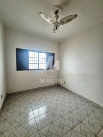 13 - Dormitorio
