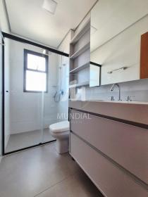 10 - Suite