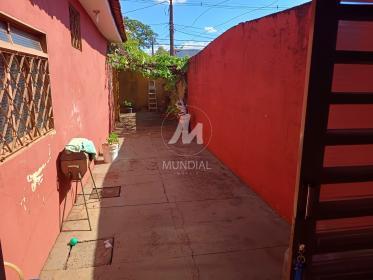 14 - Quintal/corredores