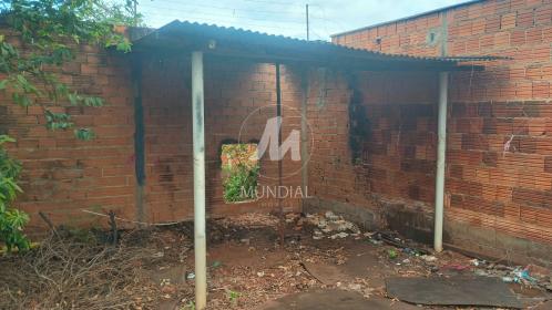 4 - Terreno/Lote
