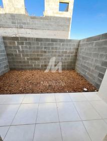 11 - Quintal/corredores