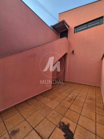 2 - Garagem/estacionamento