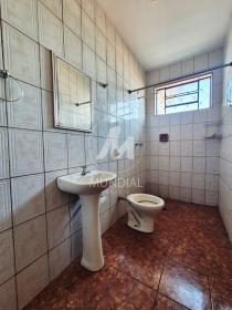 12 - Banheiro/lavabo