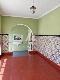 24 - Quintal/corredores