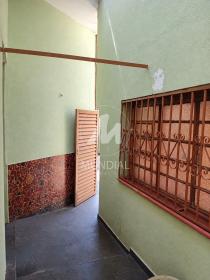 27 - Quintal/corredores