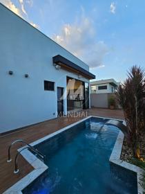 11 - Piscina
