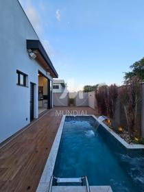 12 - Piscina