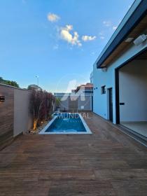 14 - Piscina