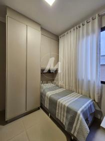 25 - Dormitorio