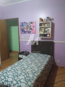 18 - Dormitorio