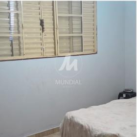 18 - Dormitorio
