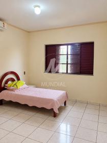 11 - Dormitorio